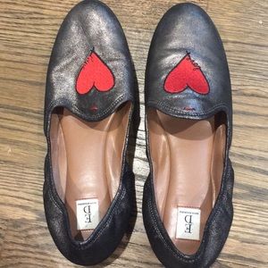Sparkly dark silver flats with heart embroidered